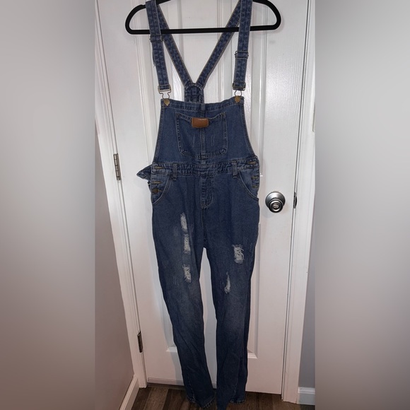 Denim - EUC Denim Overalls